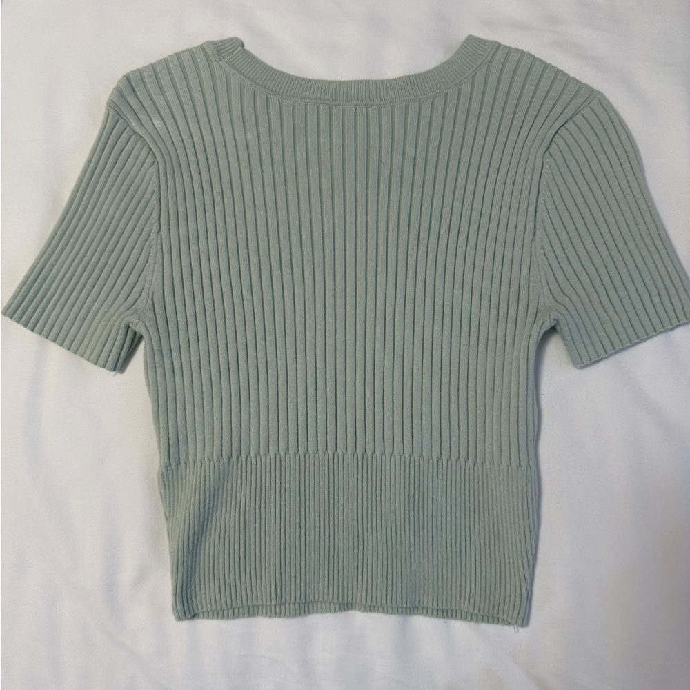 A&F mint top - Picture 2 of 6